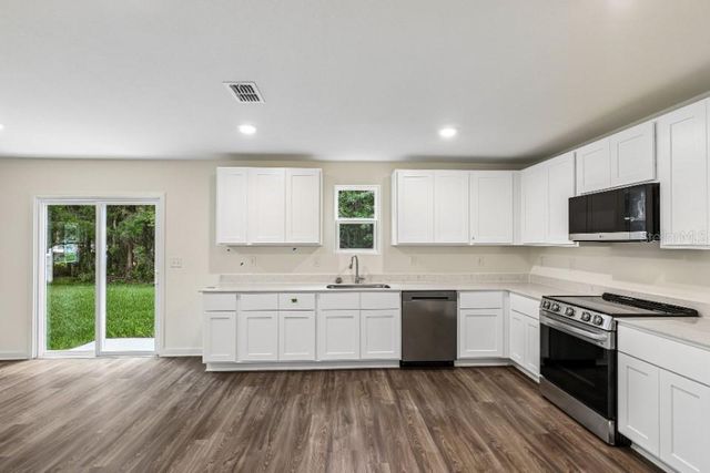 16253 NW 143RD WAY, Alachua, FL 32615