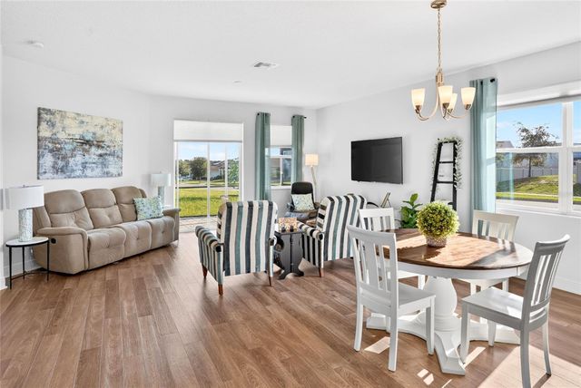 2364 CARRIAGE POINTE LOOP, Apopka, FL 32712