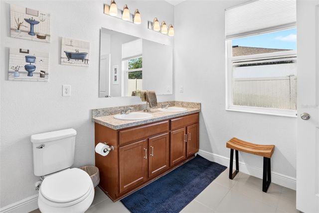 2364 CARRIAGE POINTE LOOP, Apopka, FL 32712