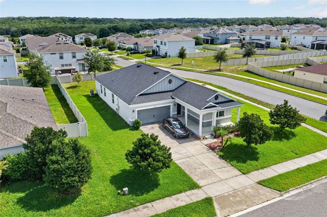 2364 CARRIAGE POINTE LOOP, Apopka, FL 32712