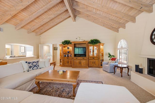 351 Las Tuero Court, Camarillo, CA 93010