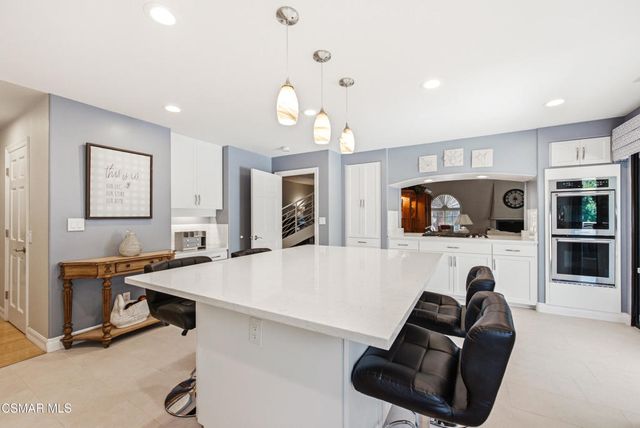 351 Las Tuero Court, Camarillo, CA 93010