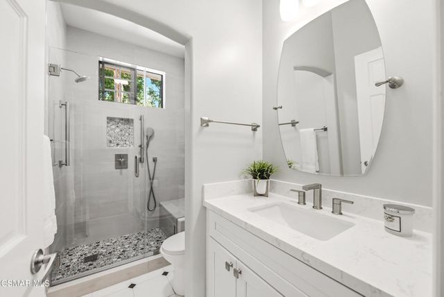 351 Las Tuero Court, Camarillo, CA 93010