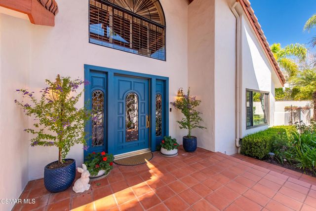 351 Las Tuero Court, Camarillo, CA 93010