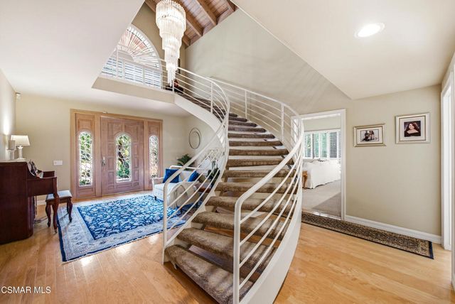 351 Las Tuero Court, Camarillo, CA 93010