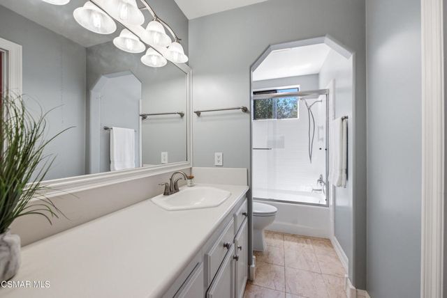 351 Las Tuero Court, Camarillo, CA 93010