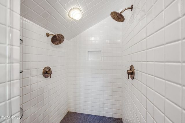 351 Las Tuero Court, Camarillo, CA 93010