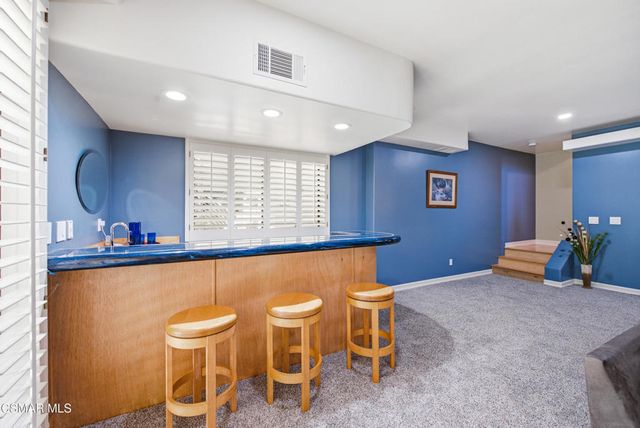351 Las Tuero Court, Camarillo, CA 93010