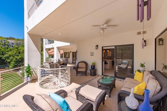 351 Las Tuero Court, Camarillo, CA 93010