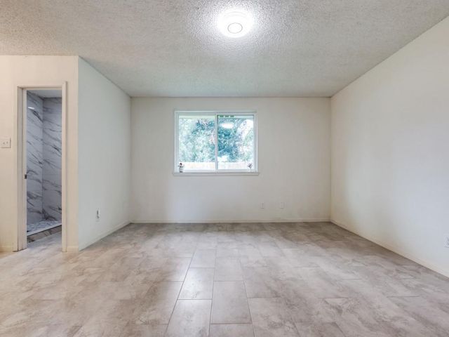 3911 Wintergreen Drive, Humble, TX 77396