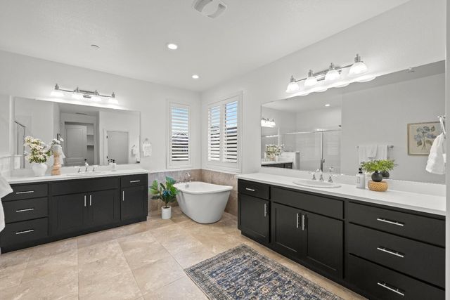 1240 Goldenrod Way, Rocklin, CA 95765