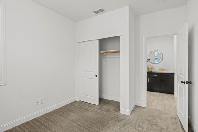 1240 Goldenrod Way, Rocklin, CA 95765