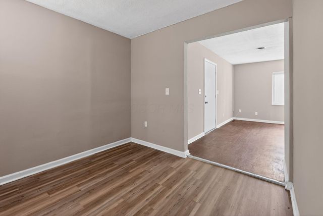 3028 Hiawatha Street, Columbus, OH 43224