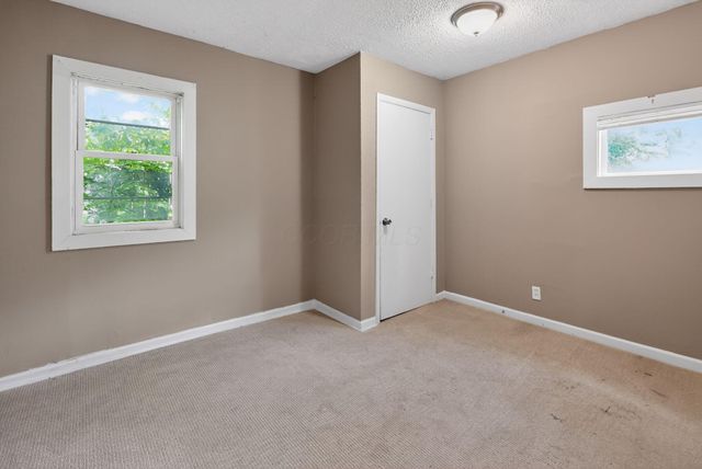 3028 Hiawatha Street, Columbus, OH 43224