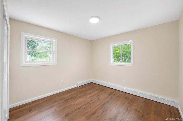 41 Madison Avenue, Amityville, NY 11701