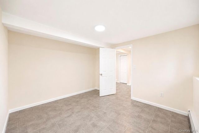 41 Madison Avenue, Amityville, NY 11701