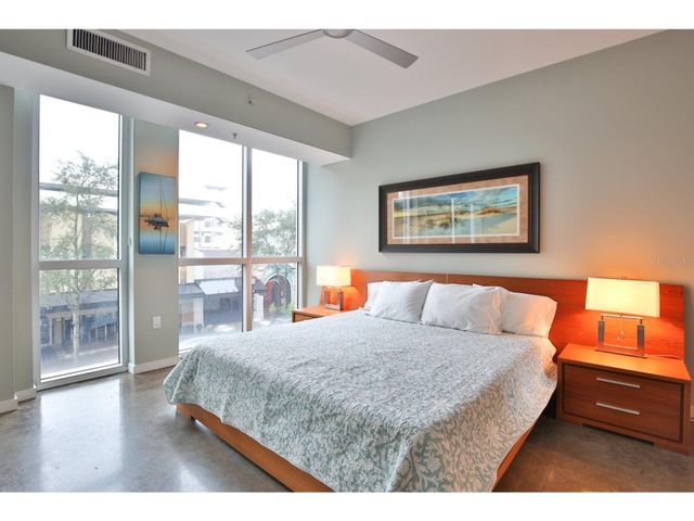 1350 MAIN STREET 204, Sarasota, FL 34236