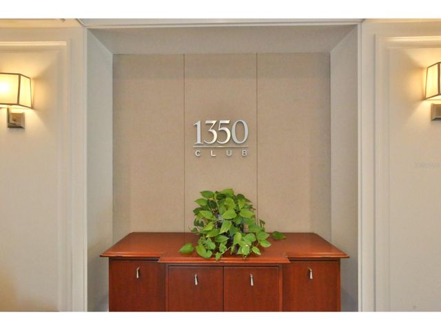 1350 MAIN STREET 204, Sarasota, FL 34236