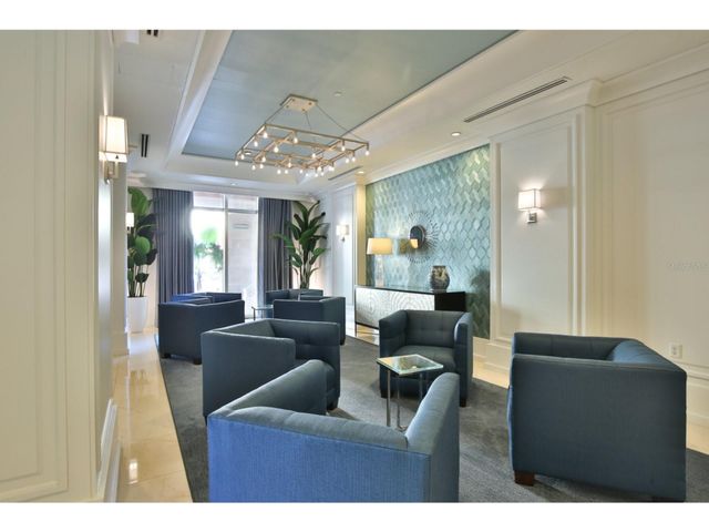 1350 MAIN STREET 204, Sarasota, FL 34236