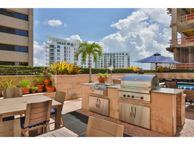 1350 MAIN STREET 204, Sarasota, FL 34236
