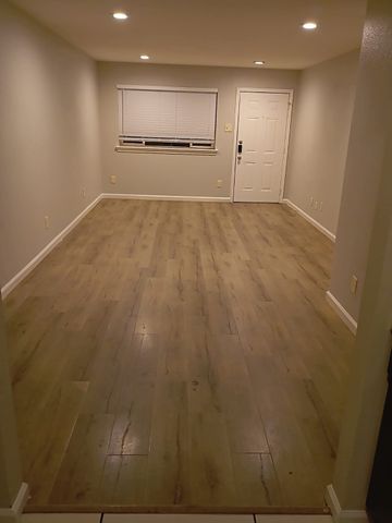 4618 Reiger Avenue 205, Dallas, TX 75246