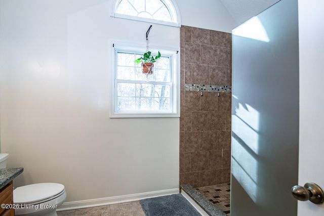 124 Mockingbird Rd, Brandenburg, KY 40108