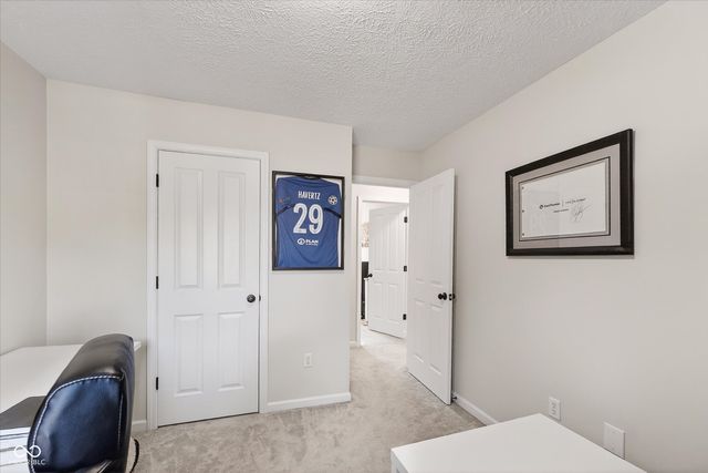 7684 Willow Ridge Road, Fishers, IN 46038