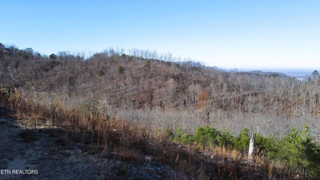 2140 Shields Terrace, Sevierville, TN 37876