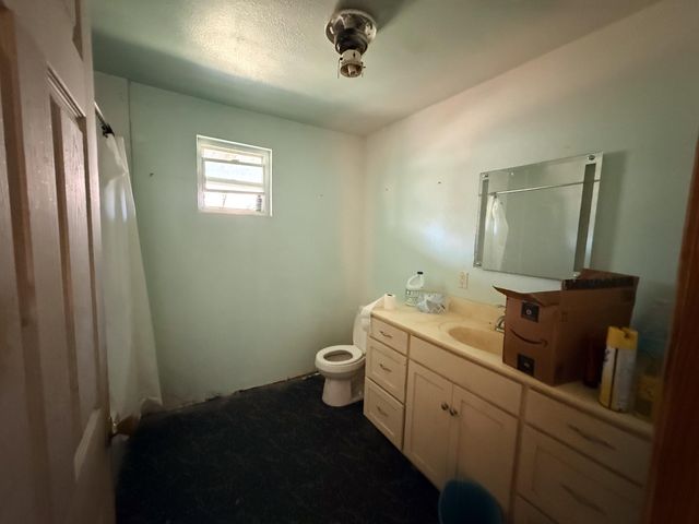 380 Co Rd 875, Etowah, TN 37331