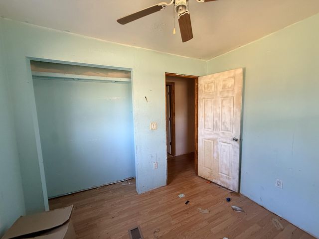 380 Co Rd 875, Etowah, TN 37331