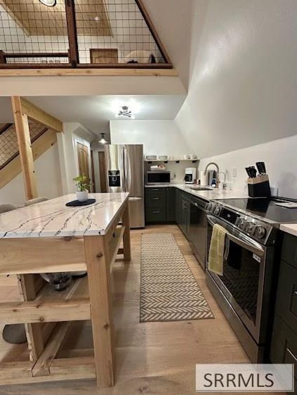 Image 18 of property listing at 2773 NE Sagehen Dr, Island Park, ID 83429