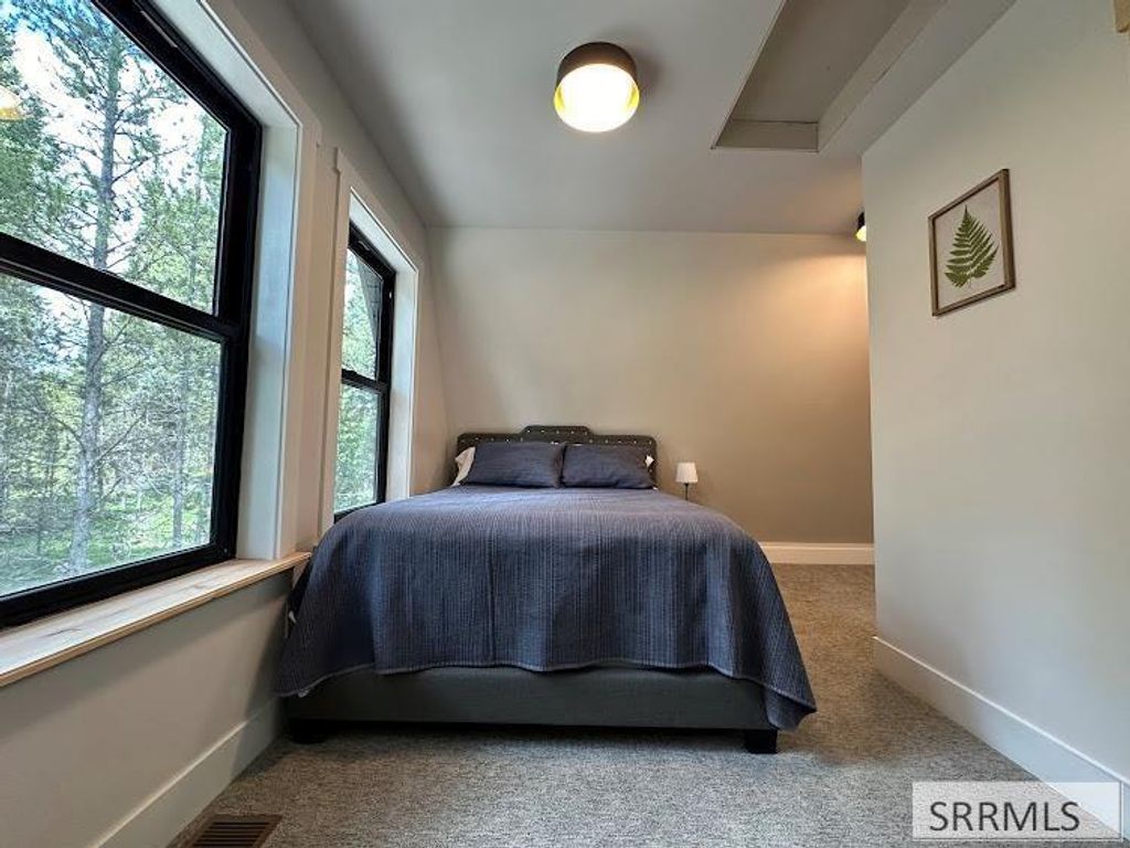 Image 35 of property listing at 2773 NE Sagehen Dr, Island Park, ID 83429