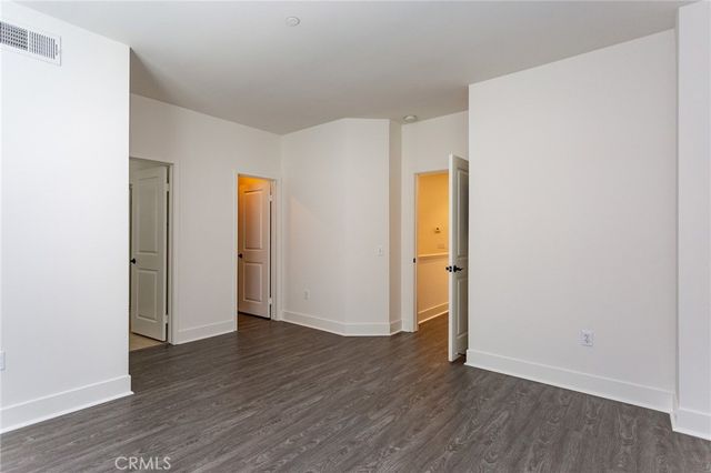 20402 Santa Ana Avenue 6, Newport Beach, CA 92660