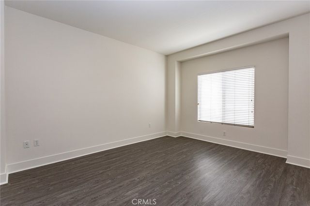 20402 Santa Ana Avenue 6, Newport Beach, CA 92660