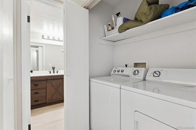 3335 S Ammons Street 103, Lakewood, CO 80227