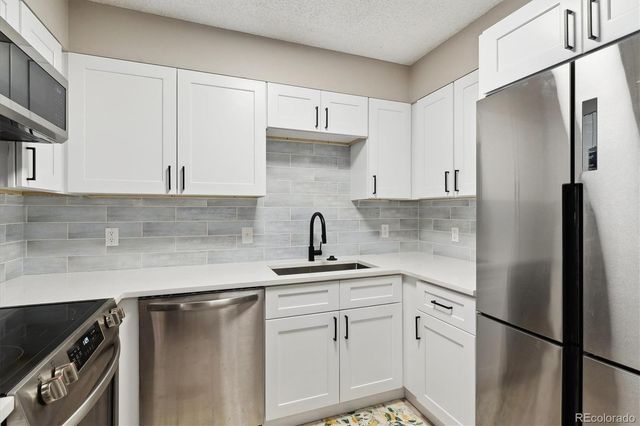 3335 S Ammons Street 103, Lakewood, CO 80227