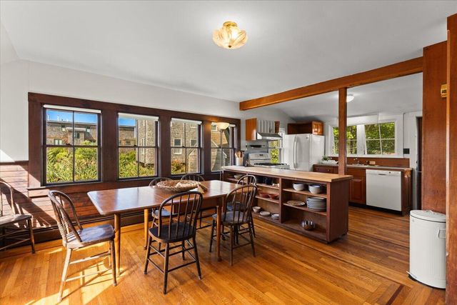 5 Park Road, Woods Hole, MA 02543