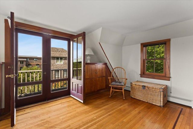 5 Park Road, Woods Hole, MA 02543