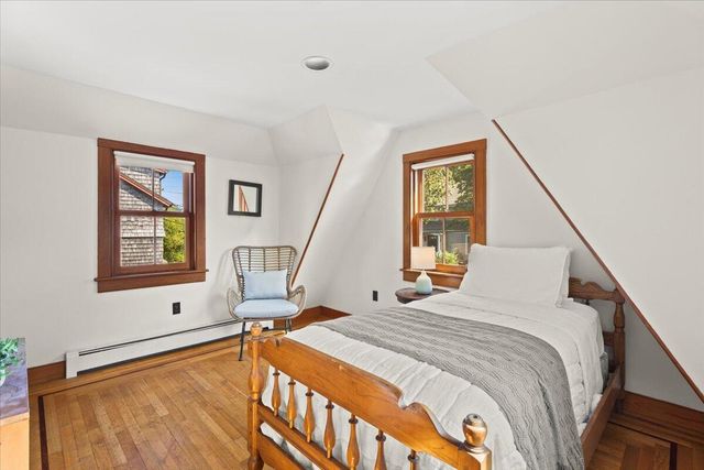 5 Park Road, Woods Hole, MA 02543