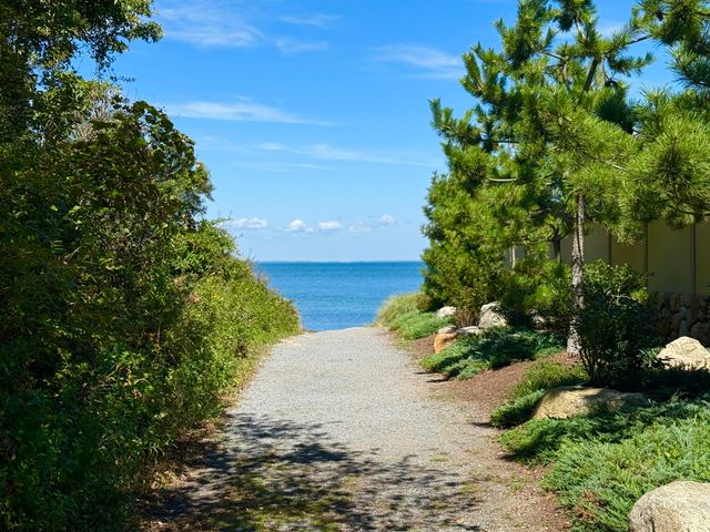 5 Park Road, Woods Hole, MA 02543