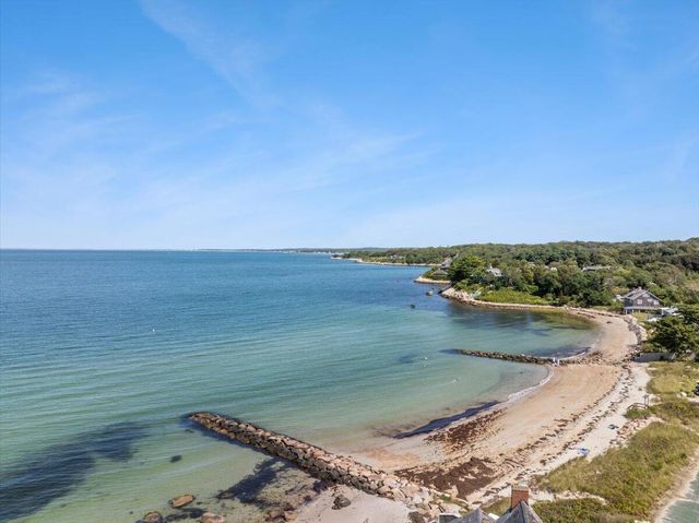 5 Park Road, Woods Hole, MA 02543