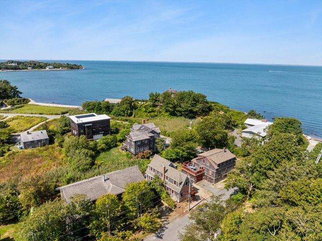 5 Park Road, Woods Hole, MA 02543