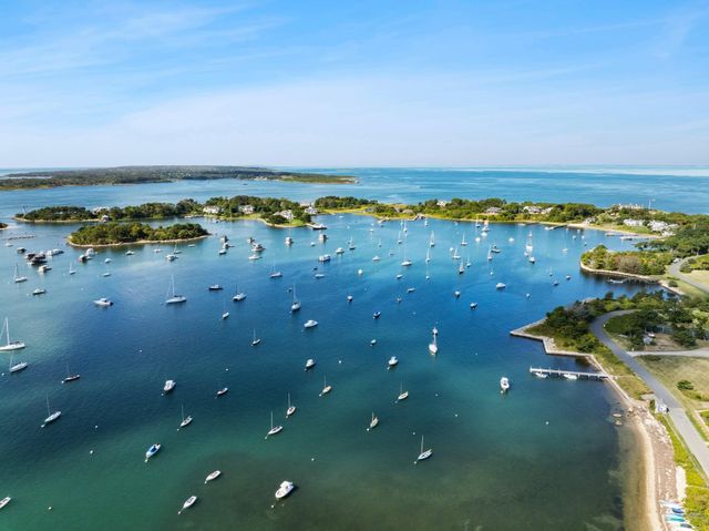 5 Park Road, Woods Hole, MA 02543