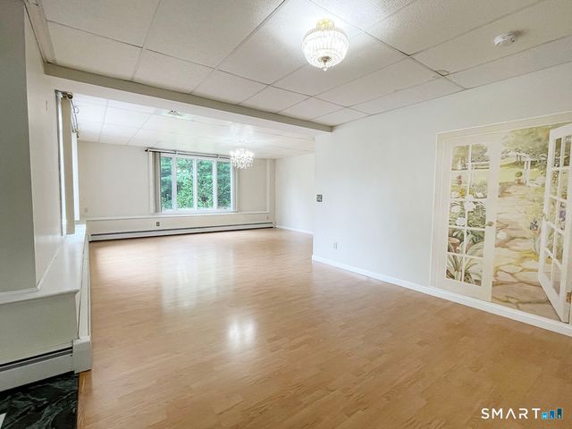 121 South Main Street, Plymouth, CT 06786
