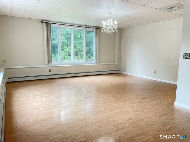 121 South Main Street, Plymouth, CT 06786