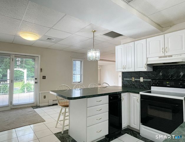 121 South Main Street, Plymouth, CT 06786