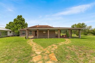 12212 Ballerstedt RD, Elgin, TX 78621