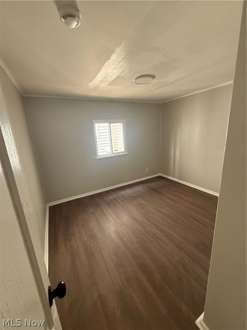 13613 Beachwood Avenue, Cleveland, OH 44105