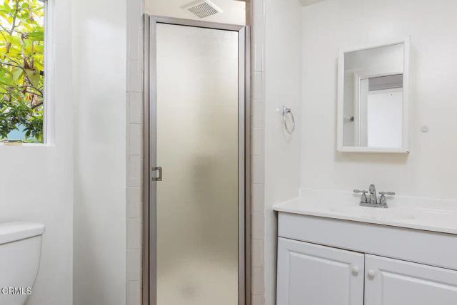 617 W Grandview Avenue, Sierra Madre, CA 91024