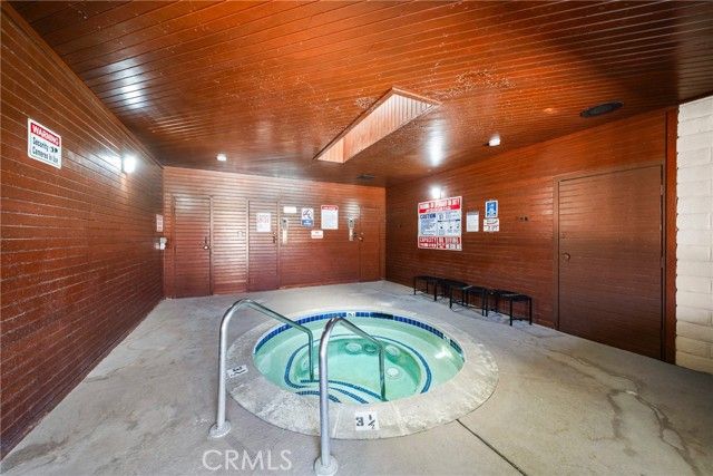 913 S Grand Avenue 41, San Jacinto, CA 92582